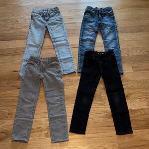 4 Pairs of Old Navy Boys Skinny Jeans in Size 7 Slim